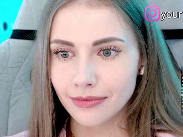 VikkiExtraCheese webcam