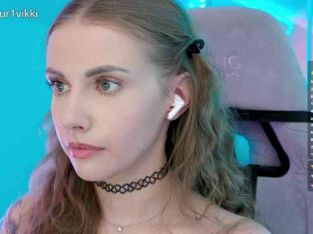 VikkiExtraCheese webcam