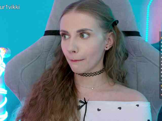 VikkiExtraCheese webcam