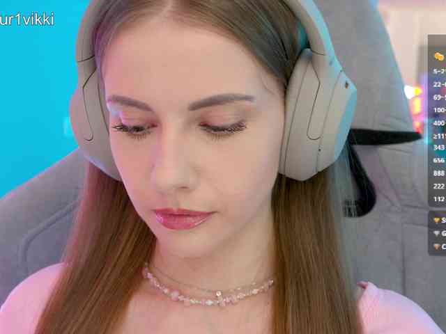 VikkiExtraCheese webcam