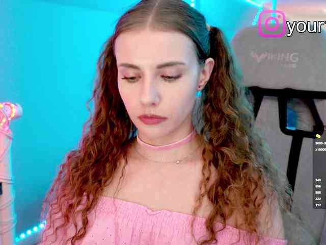 VikkiExtraCheese webcam