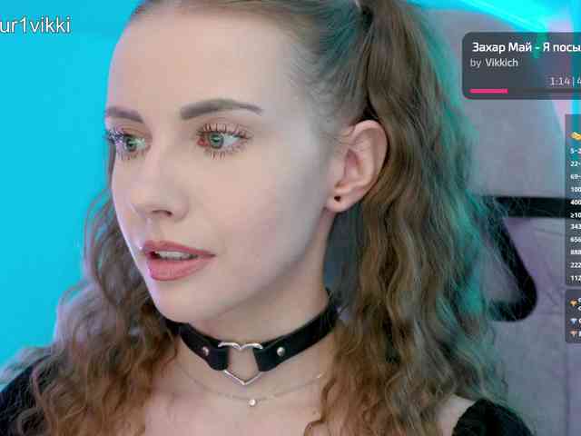 VikkiExtraCheese webcam