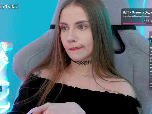 VikkiExtraCheese webcam