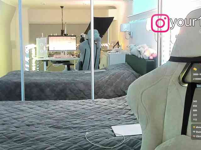 VikkiExtraCheese webcam