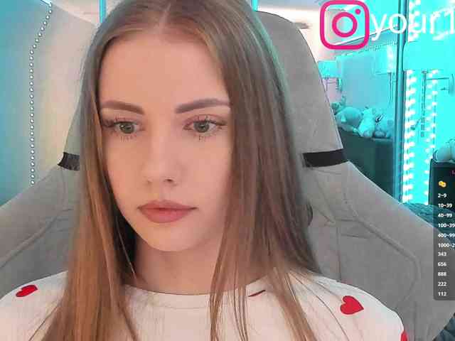 VikkiExtraCheese webcam