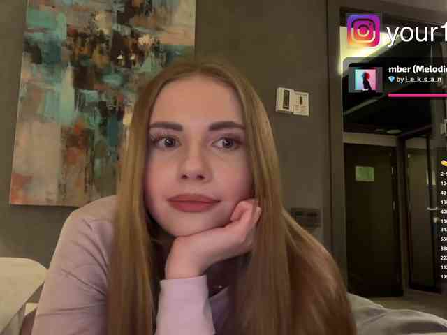 VikkiExtraCheese webcam