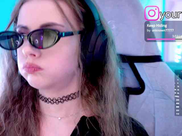 VikkiExtraCheese webcam