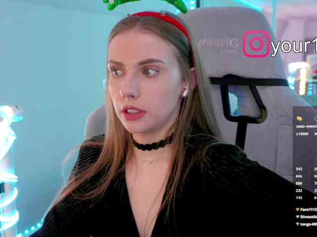 VikkiExtraCheese webcam