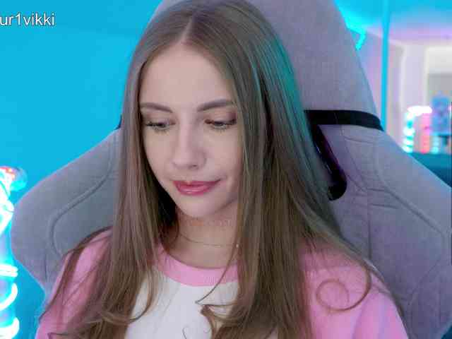 VikkiExtraCheese webcam