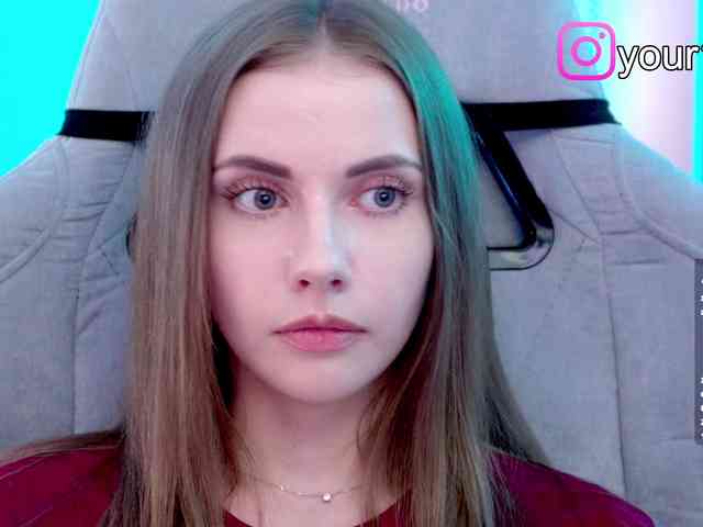 VikkiExtraCheese webcam