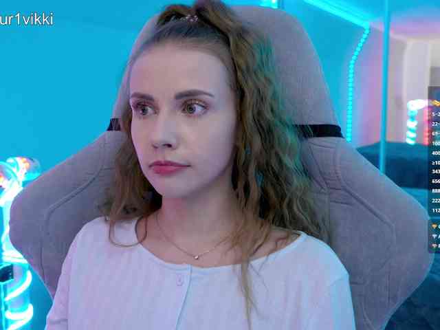 VikkiExtraCheese webcam