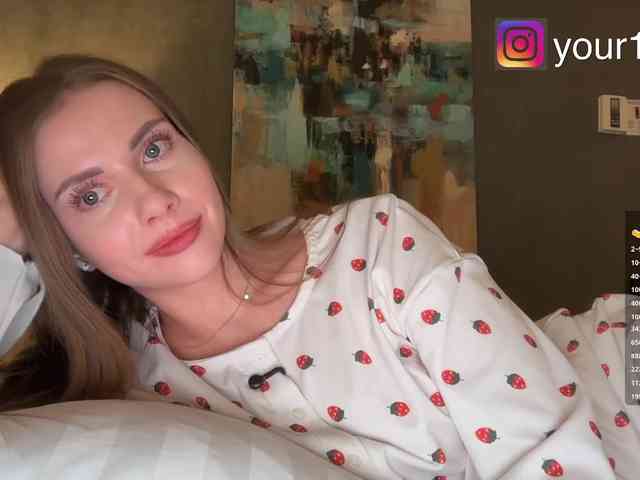 VikkiExtraCheese webcam