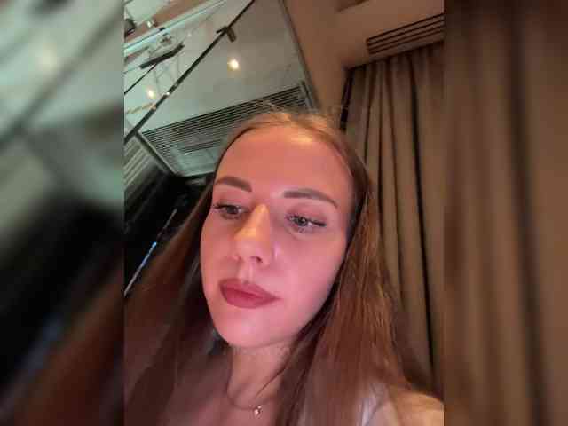 VikkiExtraCheese