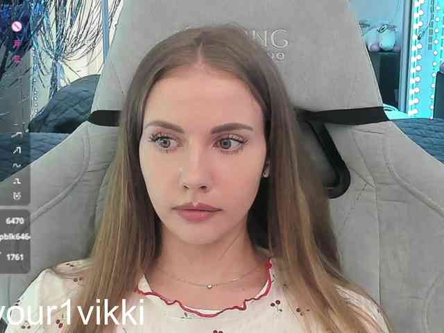 VikkiExtraCheese webcam