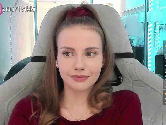 VikkiExtraCheese webcam