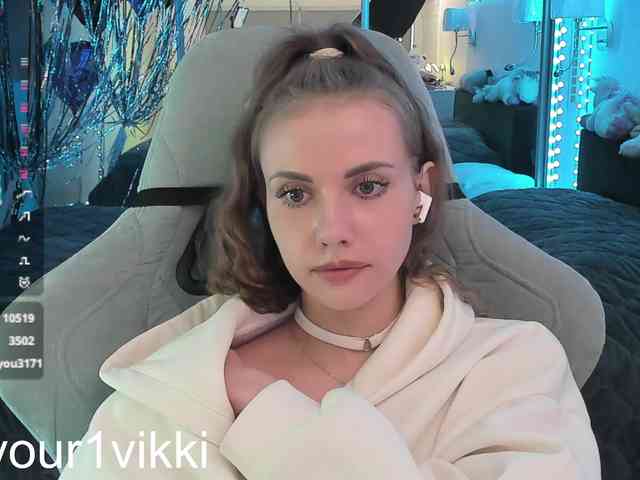 VikkiExtraCheese webcam