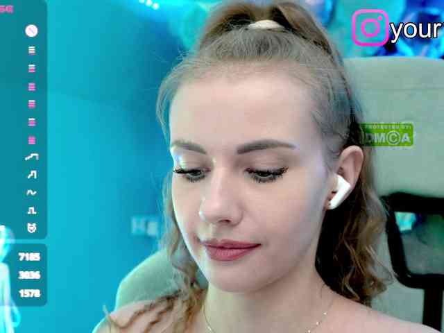 videochat online -VikkiL0vesCheese-