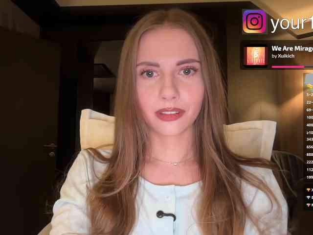 VikkiExtraCheese webcam