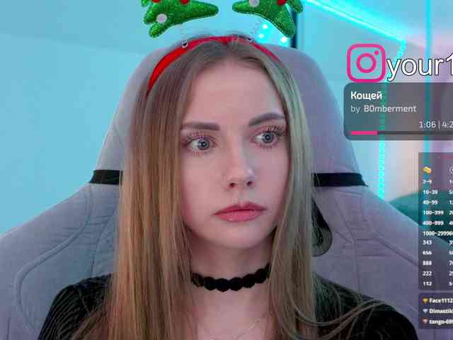 VikkiExtraCheese webcam