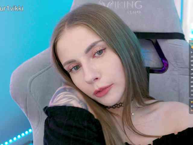 VikkiExtraCheese webcam