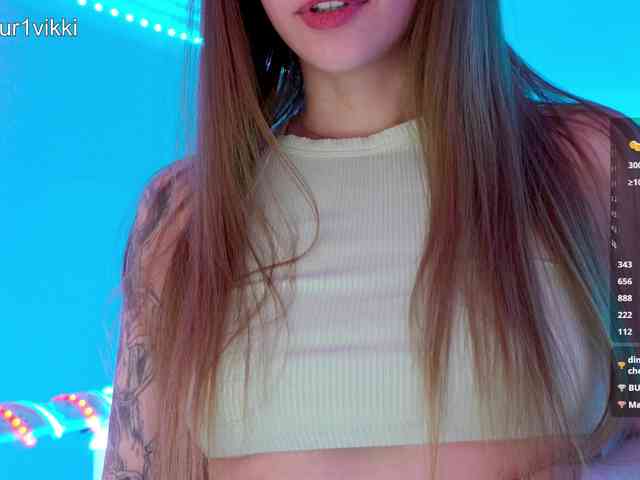 VikkiExtraCheese webcam