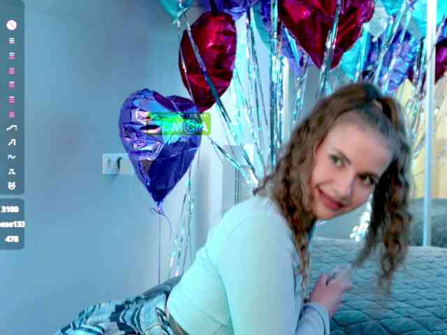 free videochat -VikkiL0vesCheese-