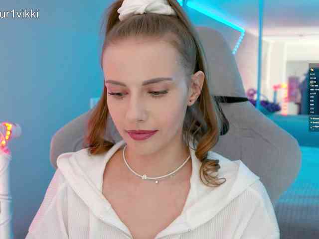 VikkiExtraCheese webcam