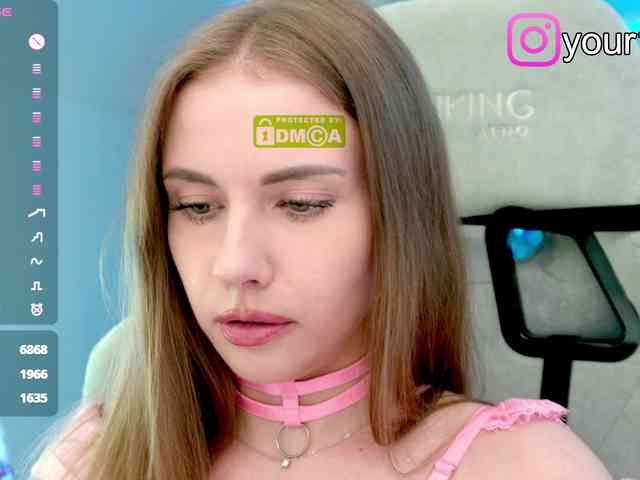 VikkiExtraCheese webcam