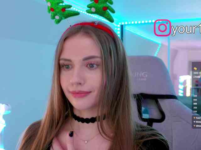 VikkiExtraCheese webcam