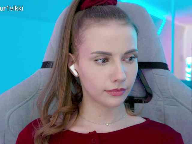 VikkiExtraCheese webcam