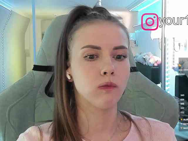 VikkiExtraCheese webcam