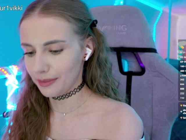 VikkiExtraCheese webcam