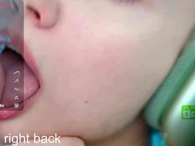 VikkiExtraCheese webcam