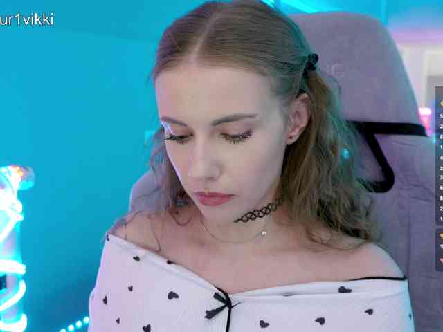 VikkiExtraCheese webcam