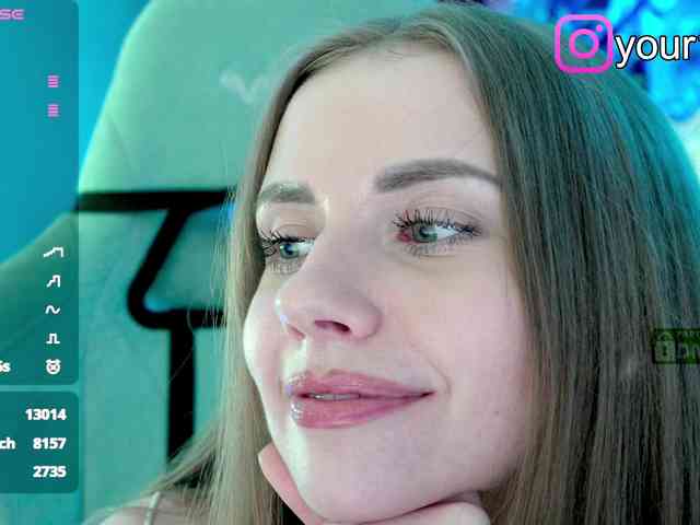VikkiExtraCheese webcam