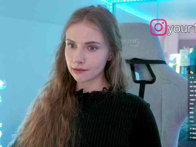 -VikkiL0vesCheese- -VikkiL0vesCheese-