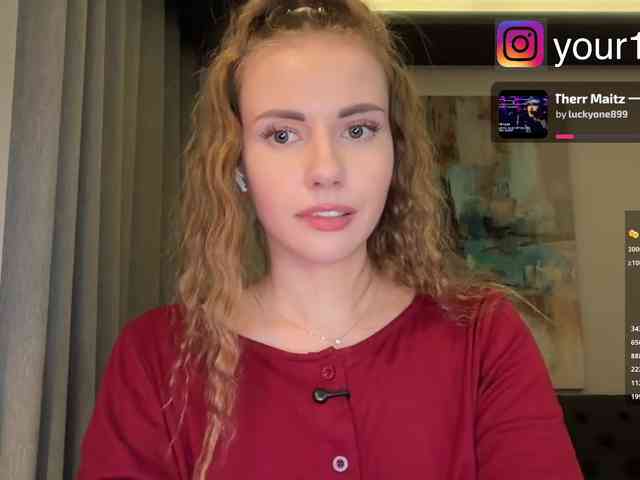 VikkiExtraCheese webcam