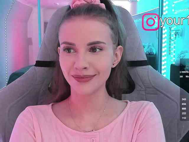 VikkiExtraCheese webcam