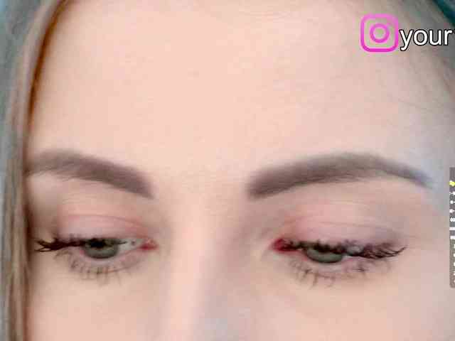 VikkiExtraCheese webcam
