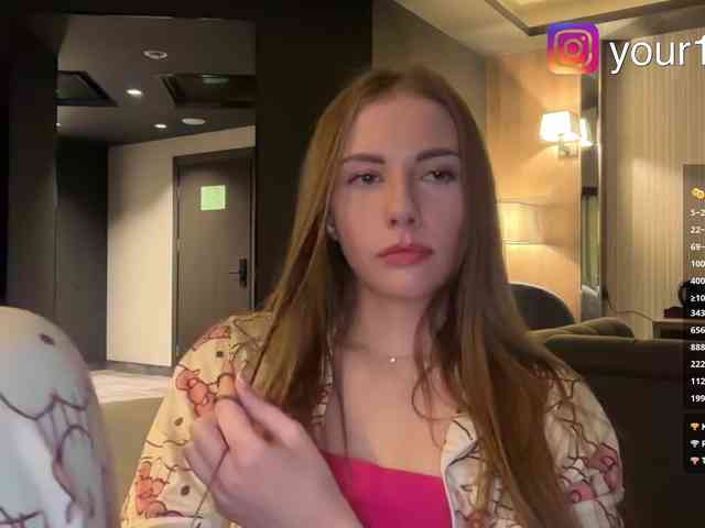 VikkiExtraCheese webcam