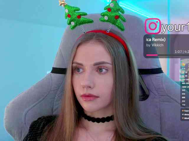 VikkiExtraCheese webcam