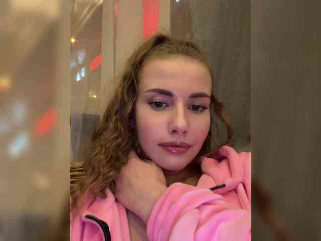 VikkiExtraCheese webcam