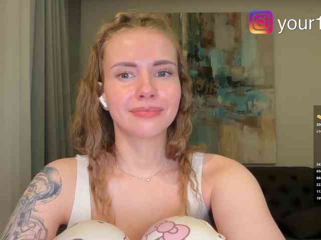 VikkiExtraCheese webcam