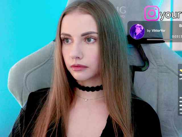 VikkiExtraCheese webcam