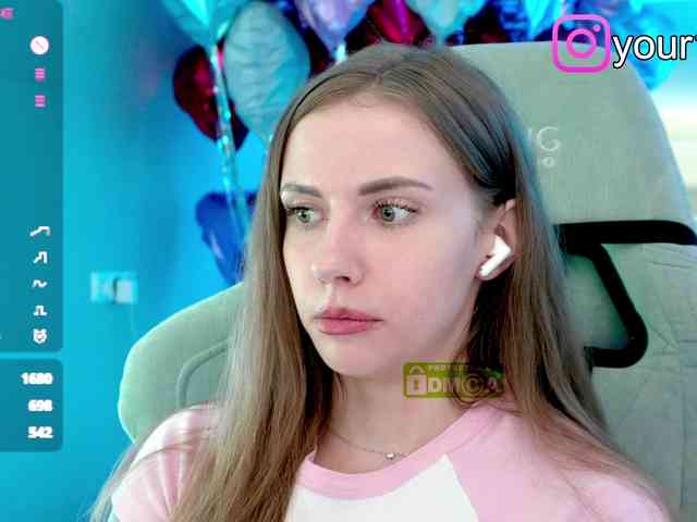 live stream sex -VikkiL0vesCheese-