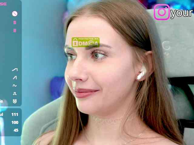 amateur sex webcam -VikkiL0vesCheese-