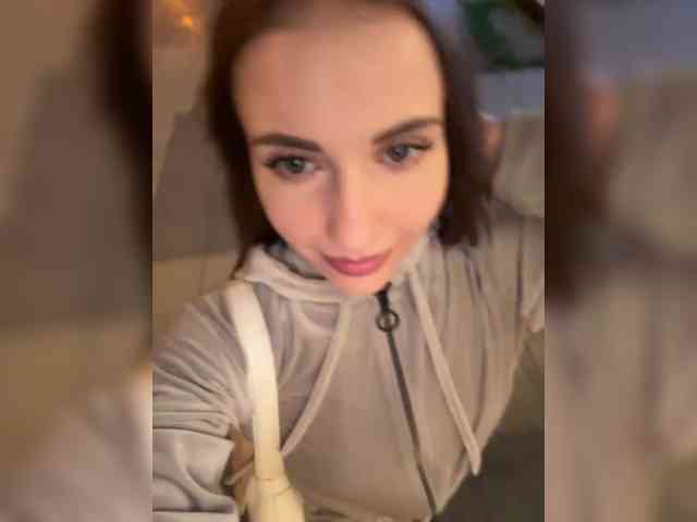 VikkiExtraCheese webcam