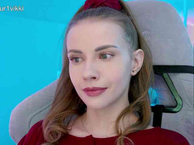 VikkiExtraCheese webcam