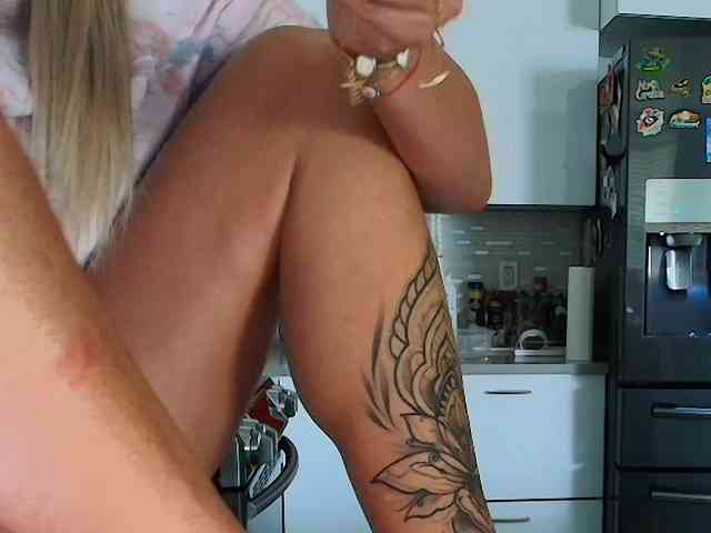 MayaMercixoxo webcam