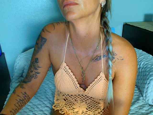 MayaMercixoxo webcam